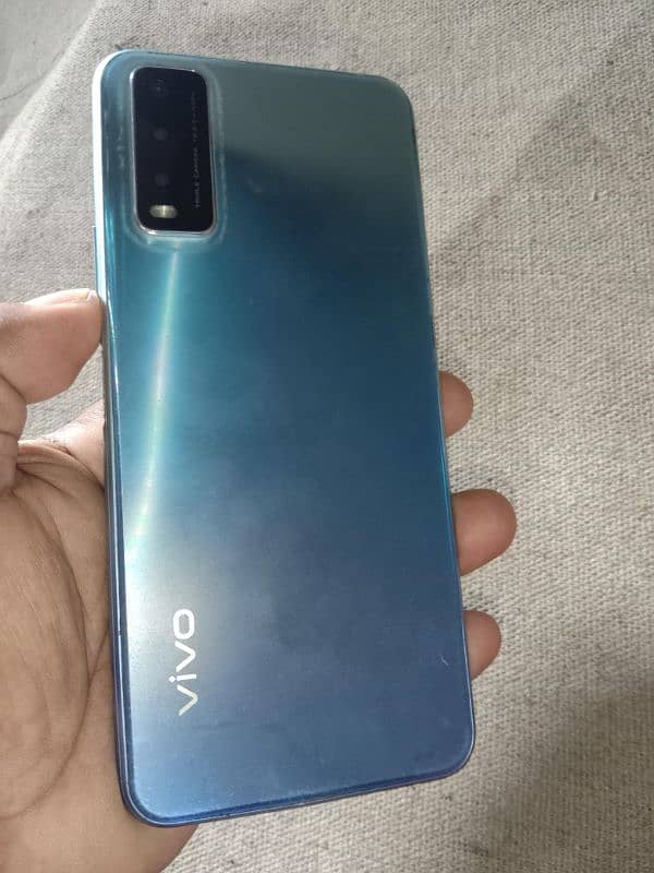 vivo y20s. . . vivo Y12s 2