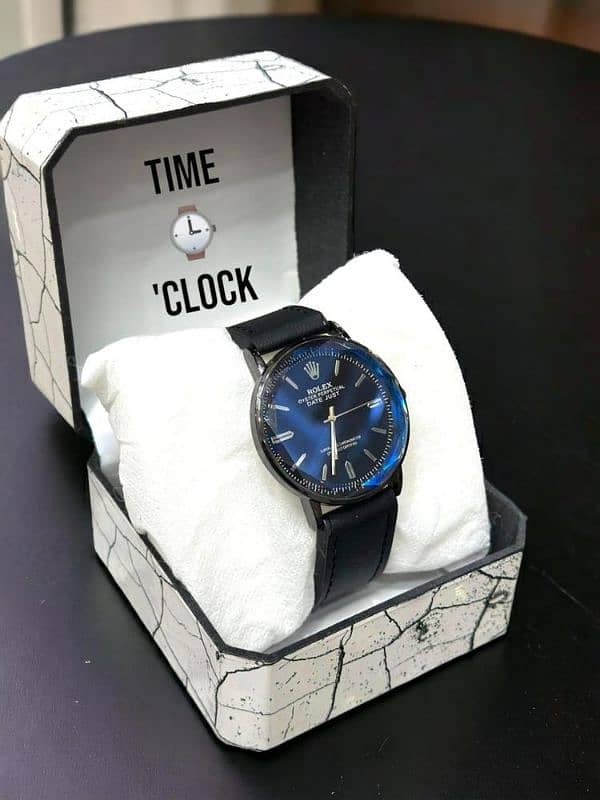 Men's Classical Strap Watch 1