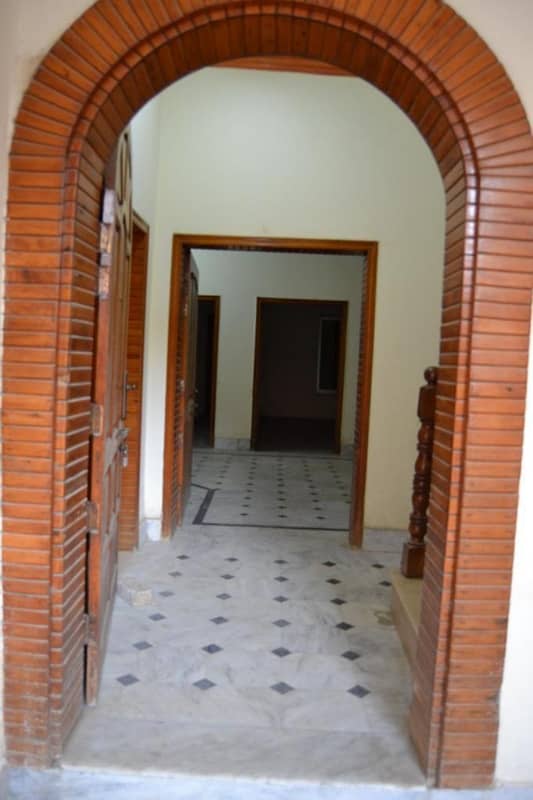 Triple storey house on Range Road Rawalpindi 12