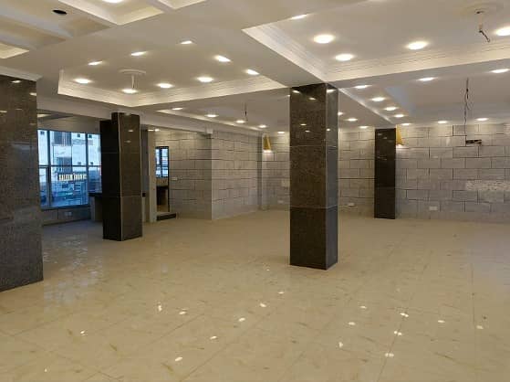 Luxury Commercial Space For Rent - Ideal For Corporate Headquarters 3