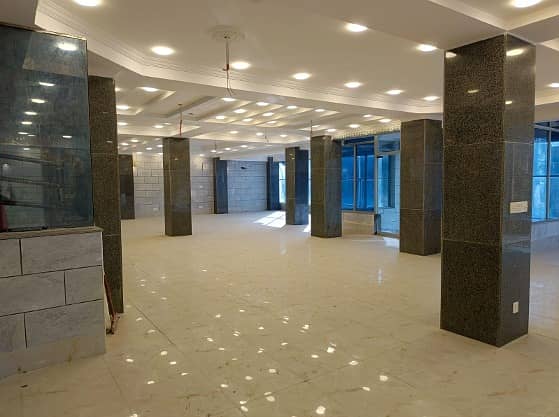 Luxury Commercial Space For Rent - Ideal For Corporate Headquarters 5