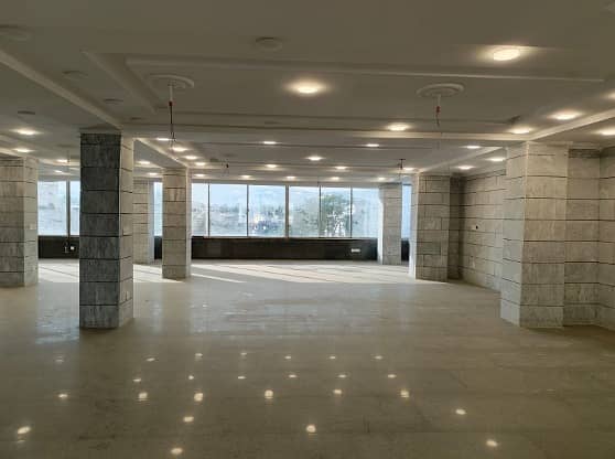 Luxury Commercial Space For Rent - Ideal For Corporate Headquarters 7