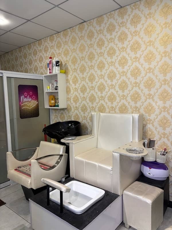 beauty salon for sale 6