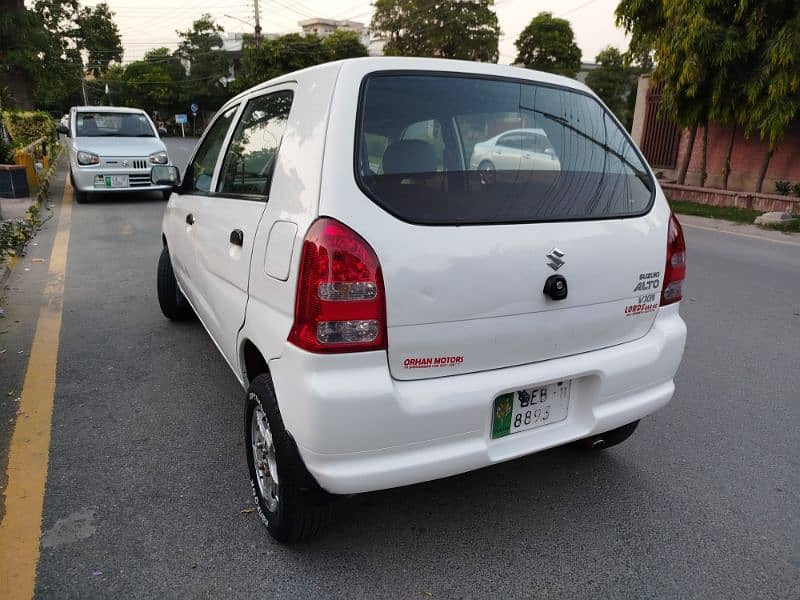 Suzuki Alto 2011 4