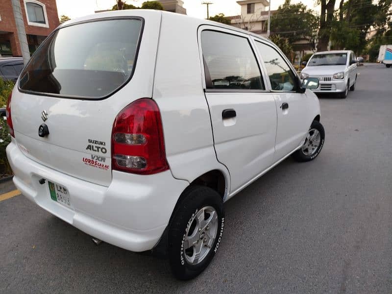 Suzuki Alto 2011 17