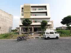 Perfect On Excellent Location 10 Marla Building In Gulberg Residencia - D Markaz For Sale 0