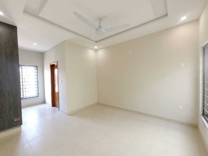 Reserve A Centrally Located House Of 7 Marla In Gulberg Residencia - Block F 24