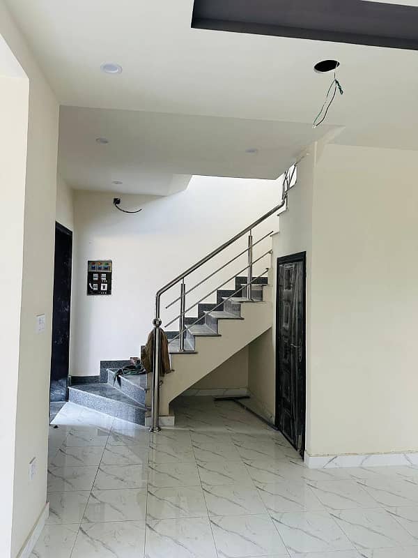 Most Luxurious 5 Marla Designer House For Sale In G5 Phase 4 7