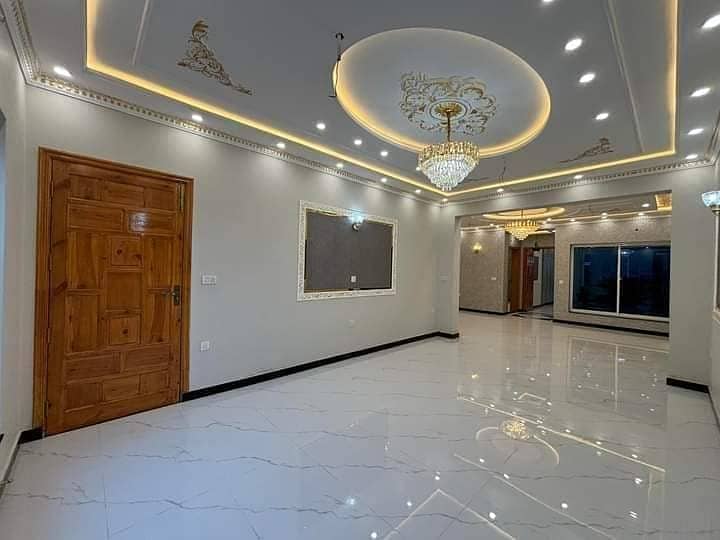 independent house for commercial use in gulshan iqbal 2