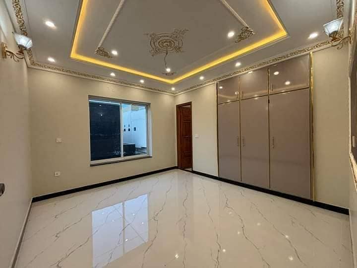 independent house for commercial use in gulshan iqbal 5