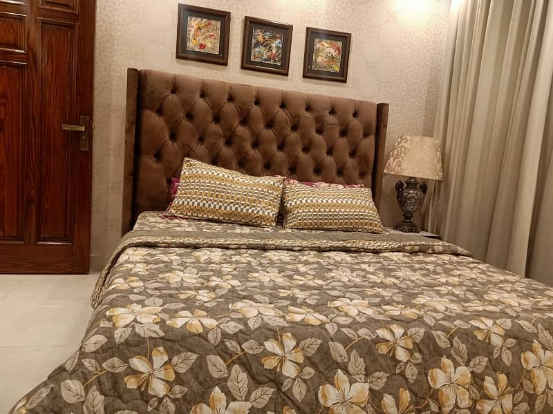 One bed Appartment Full Furnished For Rent Secter E BahriaTown Lahore 3