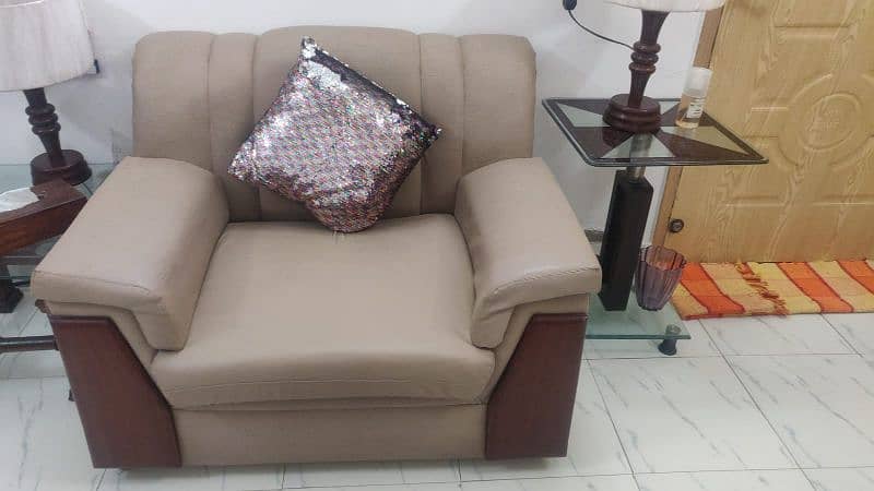 5 SEATER LEATHER sofa set 3