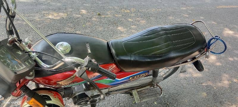 Honda cd 70 for sale in orignal condition 2