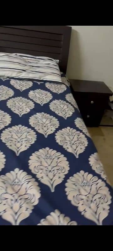 complete Bed Set(Fresh Condition). . . 1