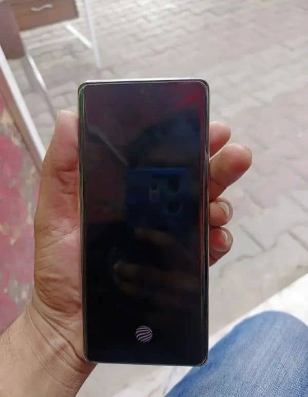 Vivo v30e Full Box Full warnty k sat  ha Bilkul New ha. Cal. 03042866286 1