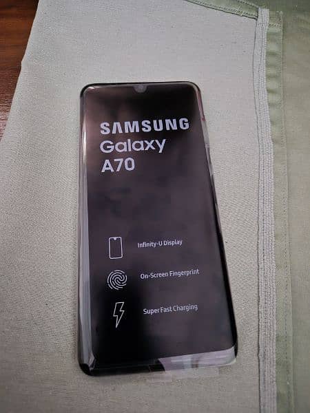 Samsung Galaxy A70 3