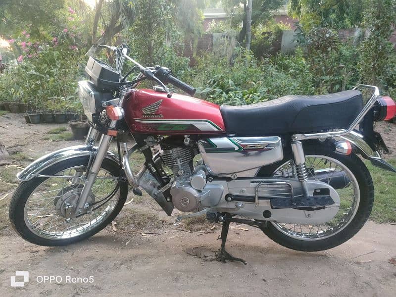 Honda CG 125 SPECIAL EDITION 1