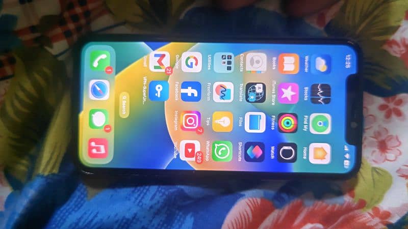 I phone X Pta approved 256gb factory unlocked 4