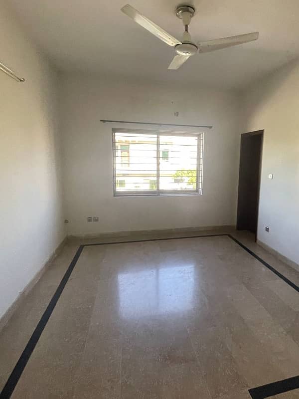 10 marla upper portion for rent in G-13 5