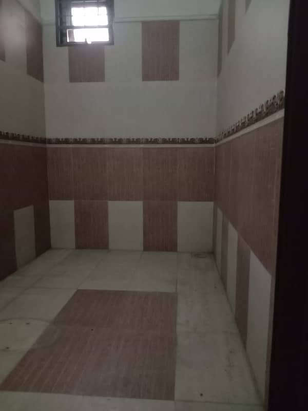 10 MARLA TRIPLE STORY HOUSE FOR SALE AT THE PRIME LOCATION OF TOWNSHIP LAHORE 24