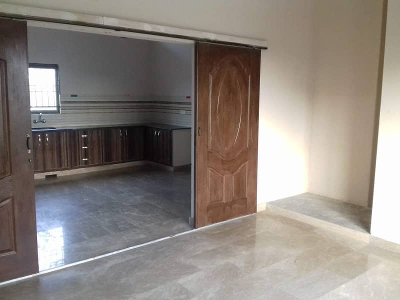 10 MARLA TRIPLE STORY HOUSE FOR SALE AT THE PRIME LOCATION OF TOWNSHIP LAHORE 25