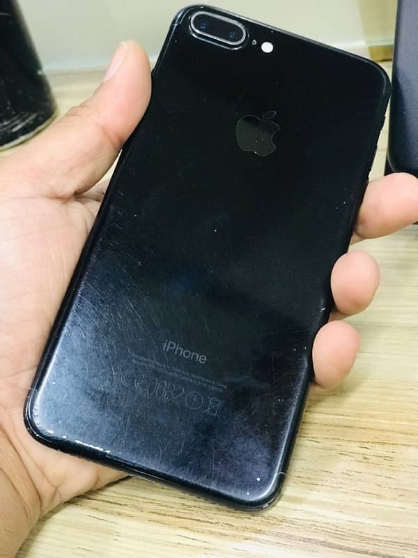 Iphone 7+ plus 128gb Urgent Sale 3