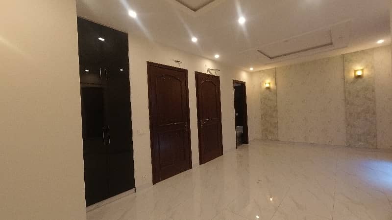 A Great Choice For A 1237 Square Feet House Available In DHA Phase 6 - Block C 12