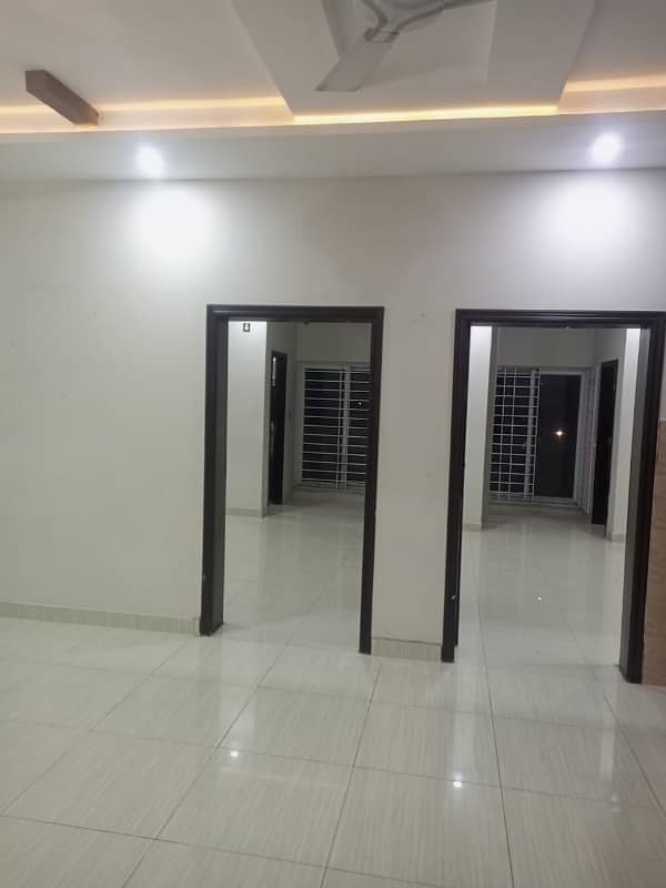 Upper Portion Available For Rent In Gulberg 1