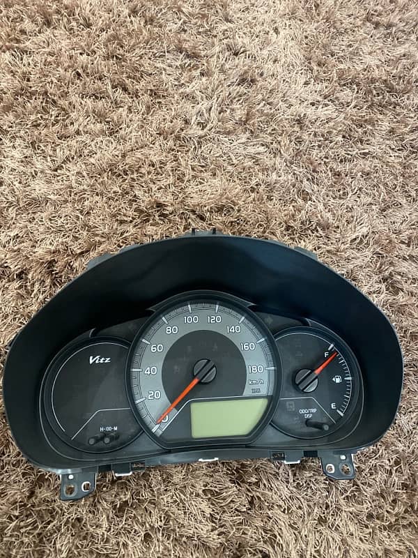 Vitz 2017 speedometer 1