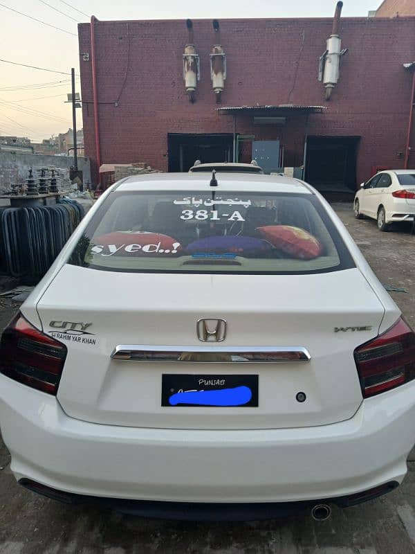 Honda City IVTEC 2021 in Excellent Condition 2