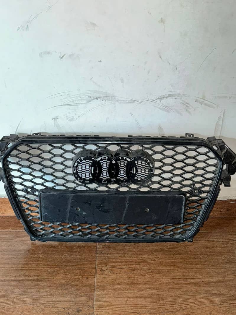 Mercedes And Audi Front Grills 1