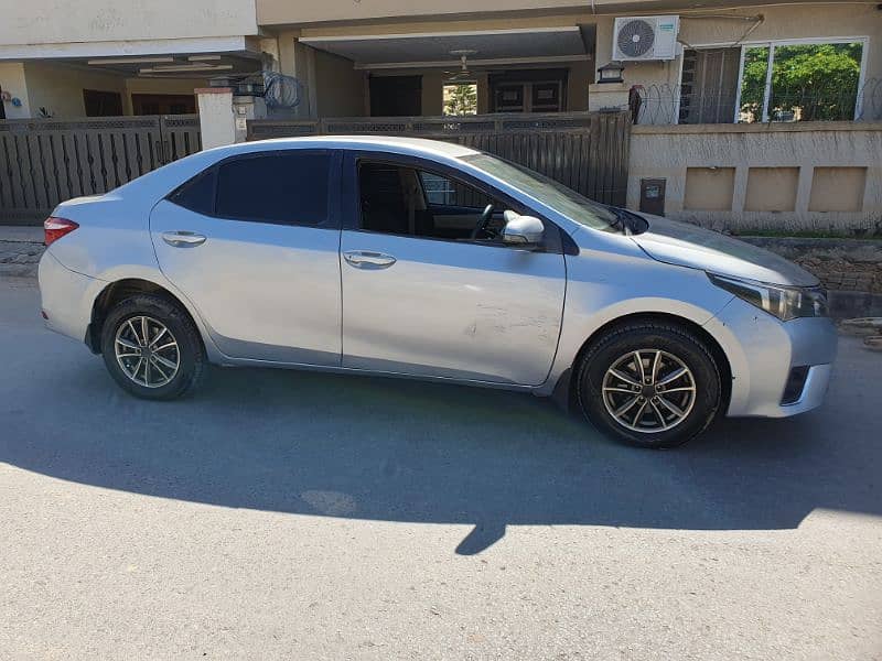 Toyota Corolla GLI 2015 6