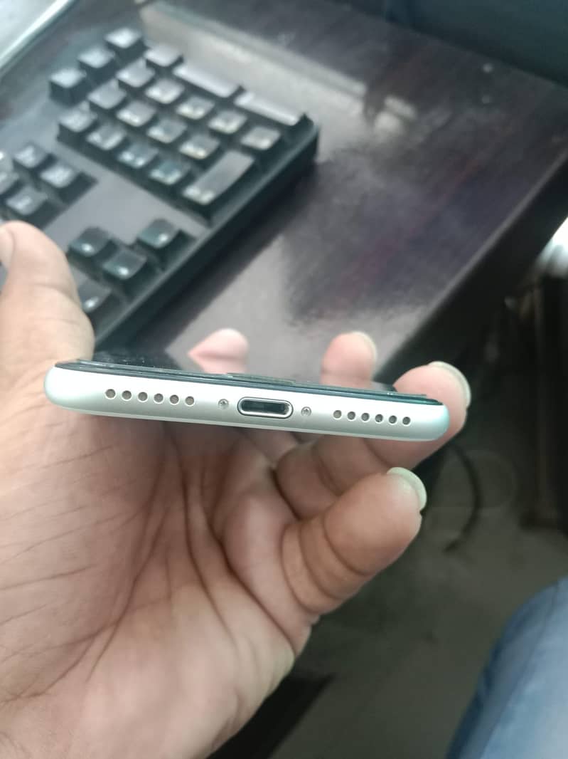 Iphone SE PTA Approved 2