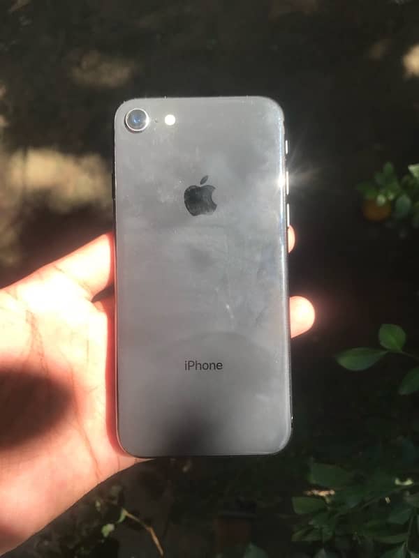 Iphone 8 64GB Pta approved 7