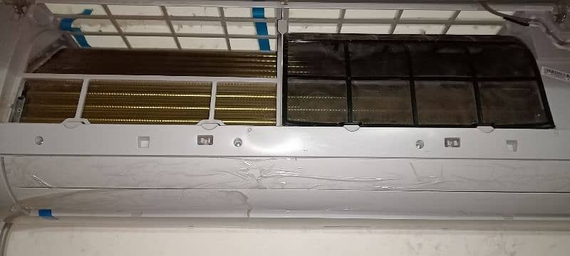 Haier inverter AC 2.0 Ton for sale 1