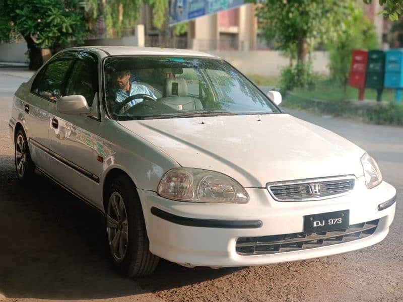 Honda Civic EXi 1998 (Auto transmission) 2