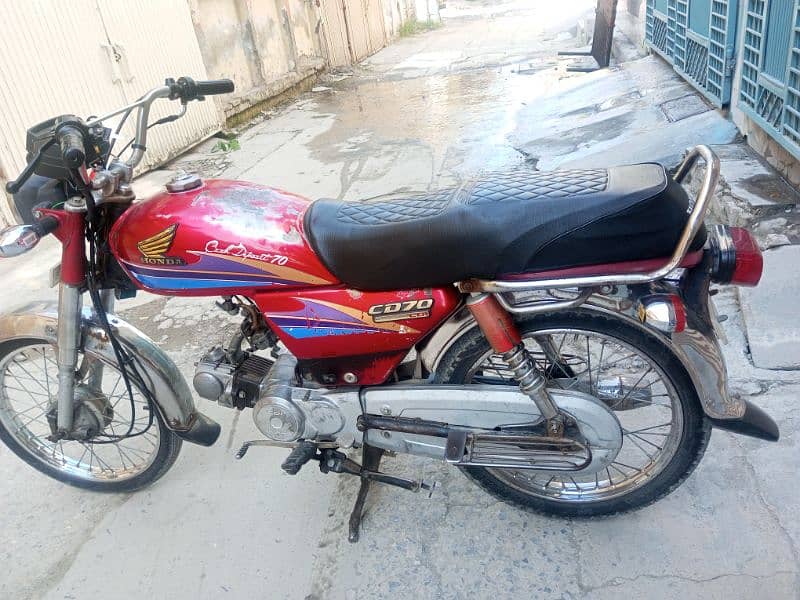 honda cd 70 available lush condition urgent sale 0