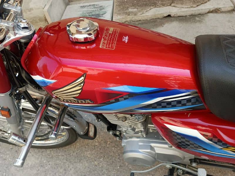 HONDA CG 125  FIRST OWNER PESHAWAR RIJESTER 2