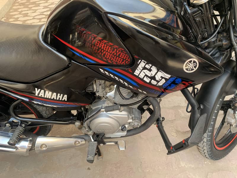 YAMAHA  YBR G 2023 Model For Sale 5