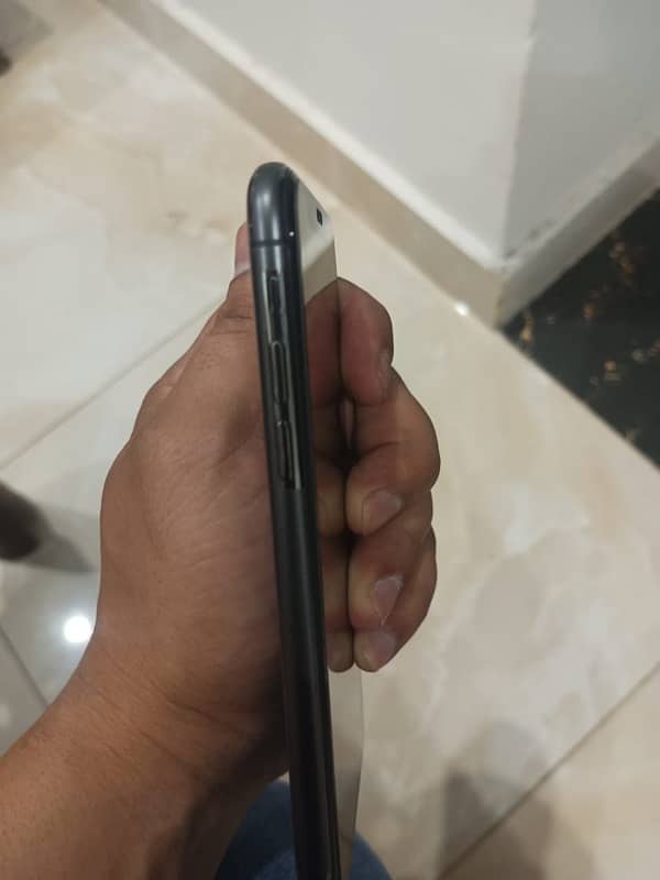 iPhone x64 non PTA 3