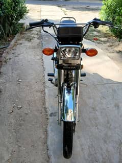 Honda CG 125 [2022]