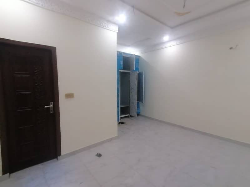 Prime Location 7 Marla Lower Portion In Beautiful Location Of Jubilee Town In Jubilee Town 4