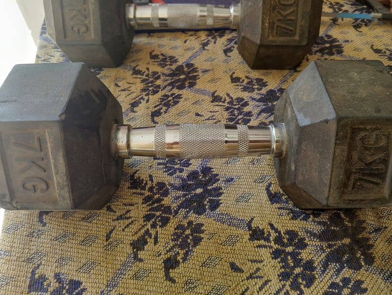 Almost new , slightly dumbbells 7 kg set 2