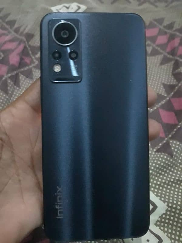 Infinix Note 11 1