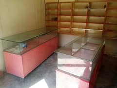 2 Tables for sale