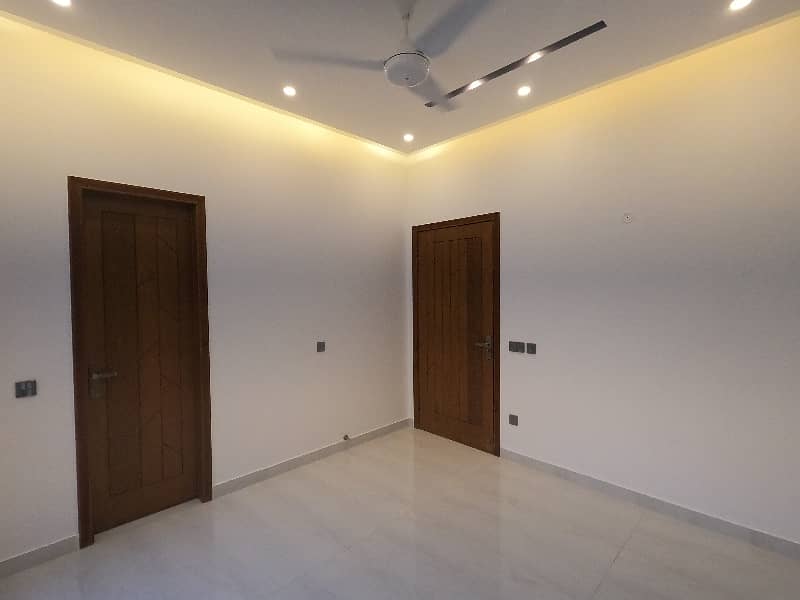 5 Marla House For sale In DHA 11 Rahbar Phase 2 - Block L Lahore 17