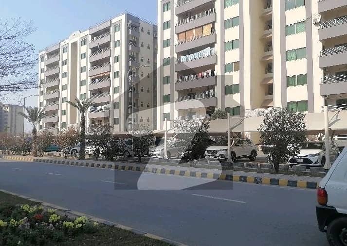 Spacious Flat Is Available For sale In Ideal Location Of Askari 11 - Sector B Apartments 5