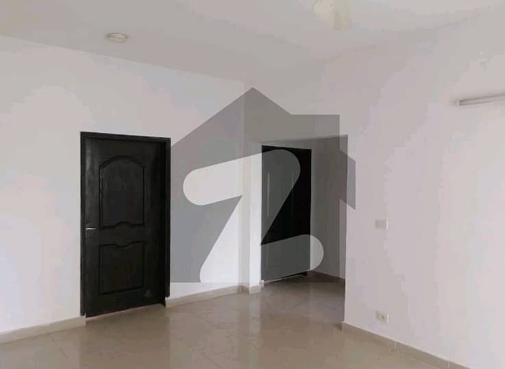 Get This Amazing 10 Marla Flat Available In Askari 11 - Sector B Apartments 0