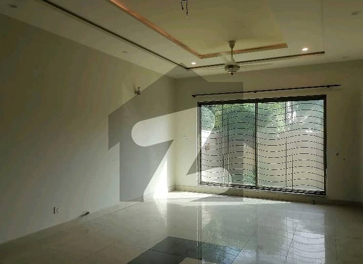 House Of 10 Marla For Rent In Askari 11 - Sector B 1