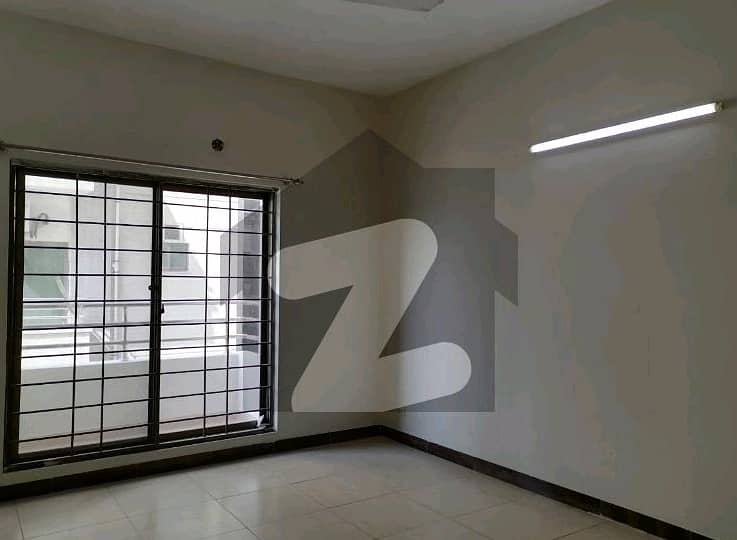 Centrally Located Flat For rent In Askari 11 - Sector B Apartments Available 5